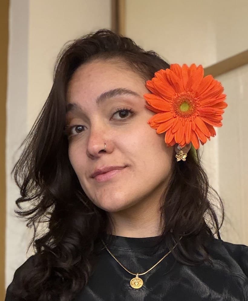 Nadia, creadora de las Guías Lunares